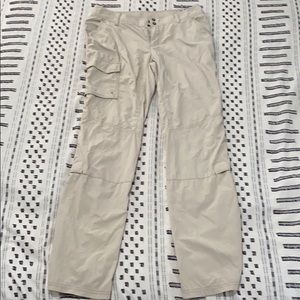 Columbia Hiking Pants - size 6